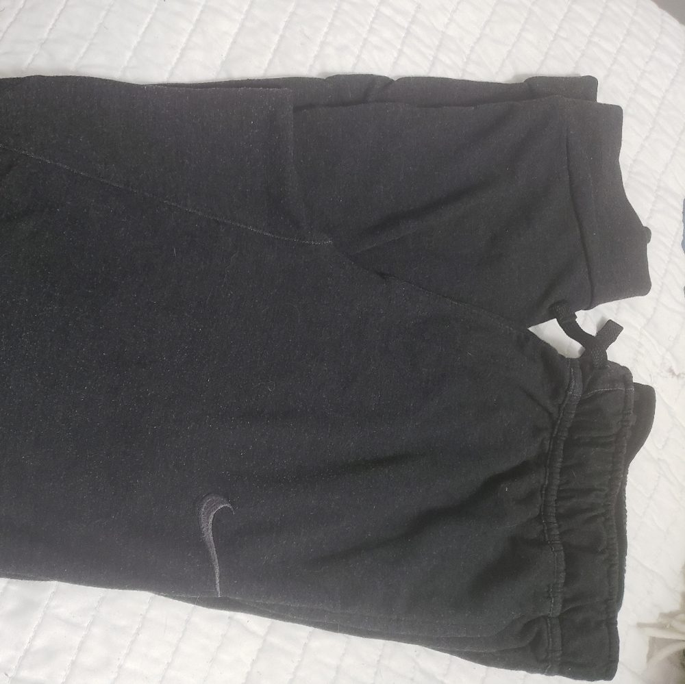 Nike Men's Medium Joggers